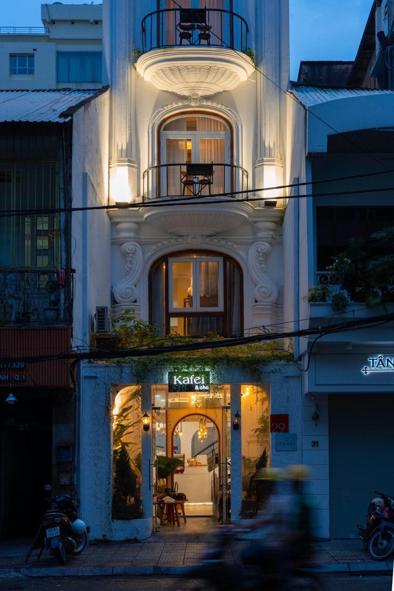 Zeus Living - * Ho Chi Minh City