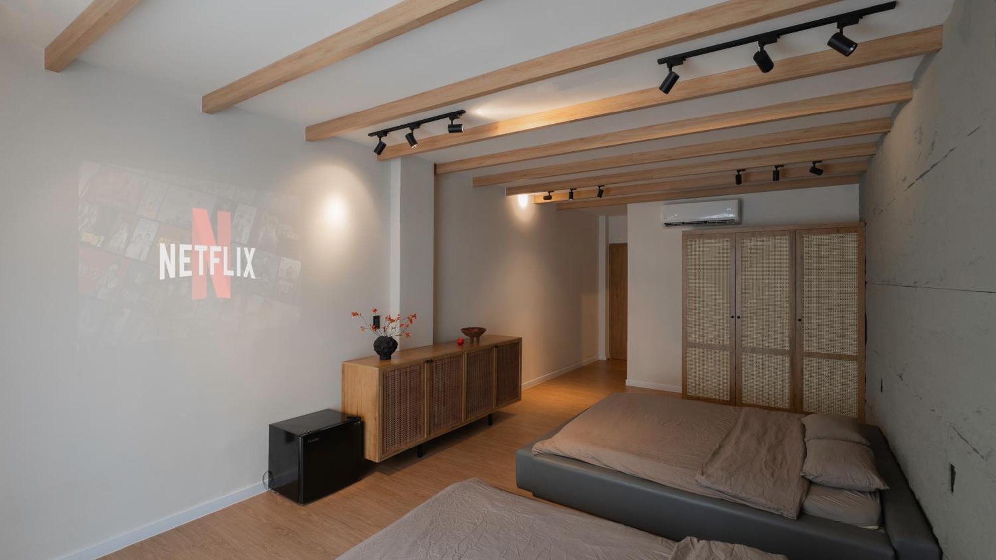 Zeus Living - * Ho Chi Minh City
