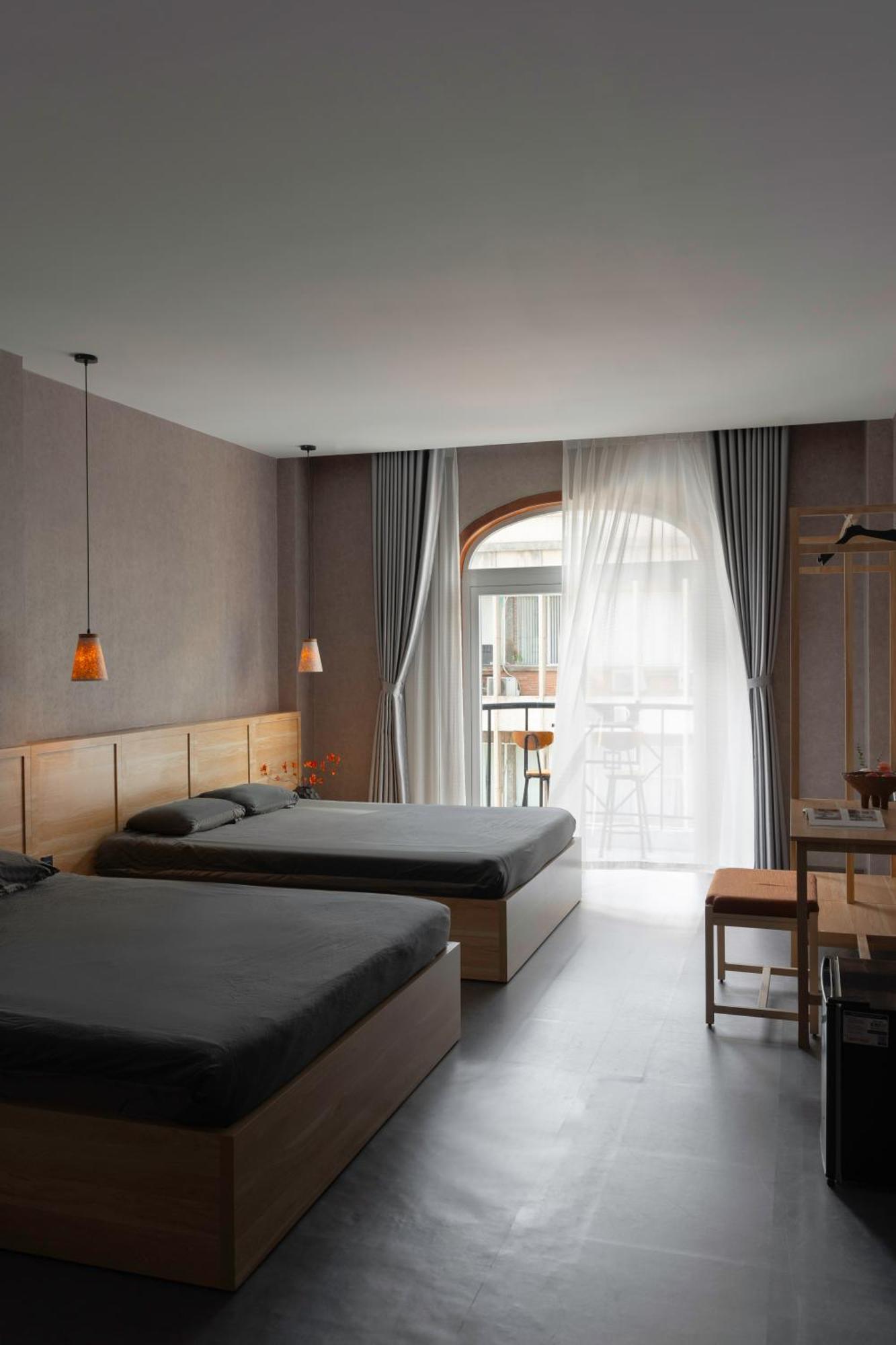 Zeus Living - Aparthotel